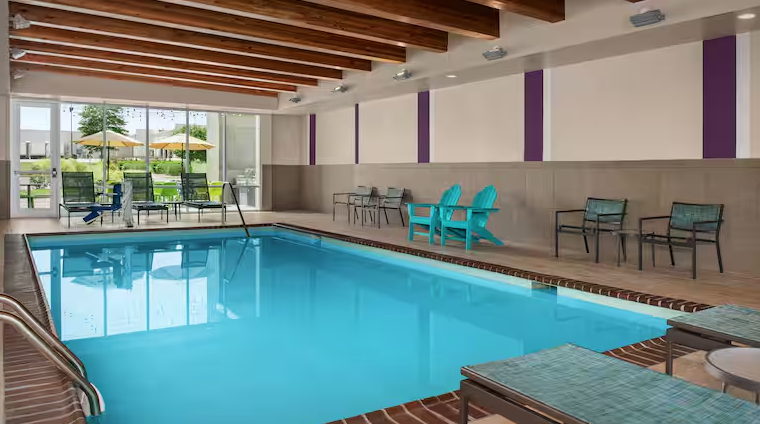 Hotel Thumbnail Image