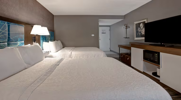 Hotel Thumbnail Image